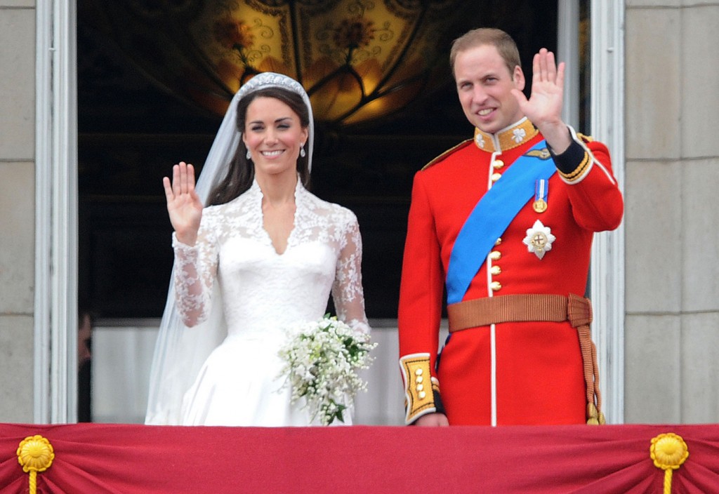 The newly-wed Royal couple on Buckingham Palace balcony with the Royal Family after their wedding
