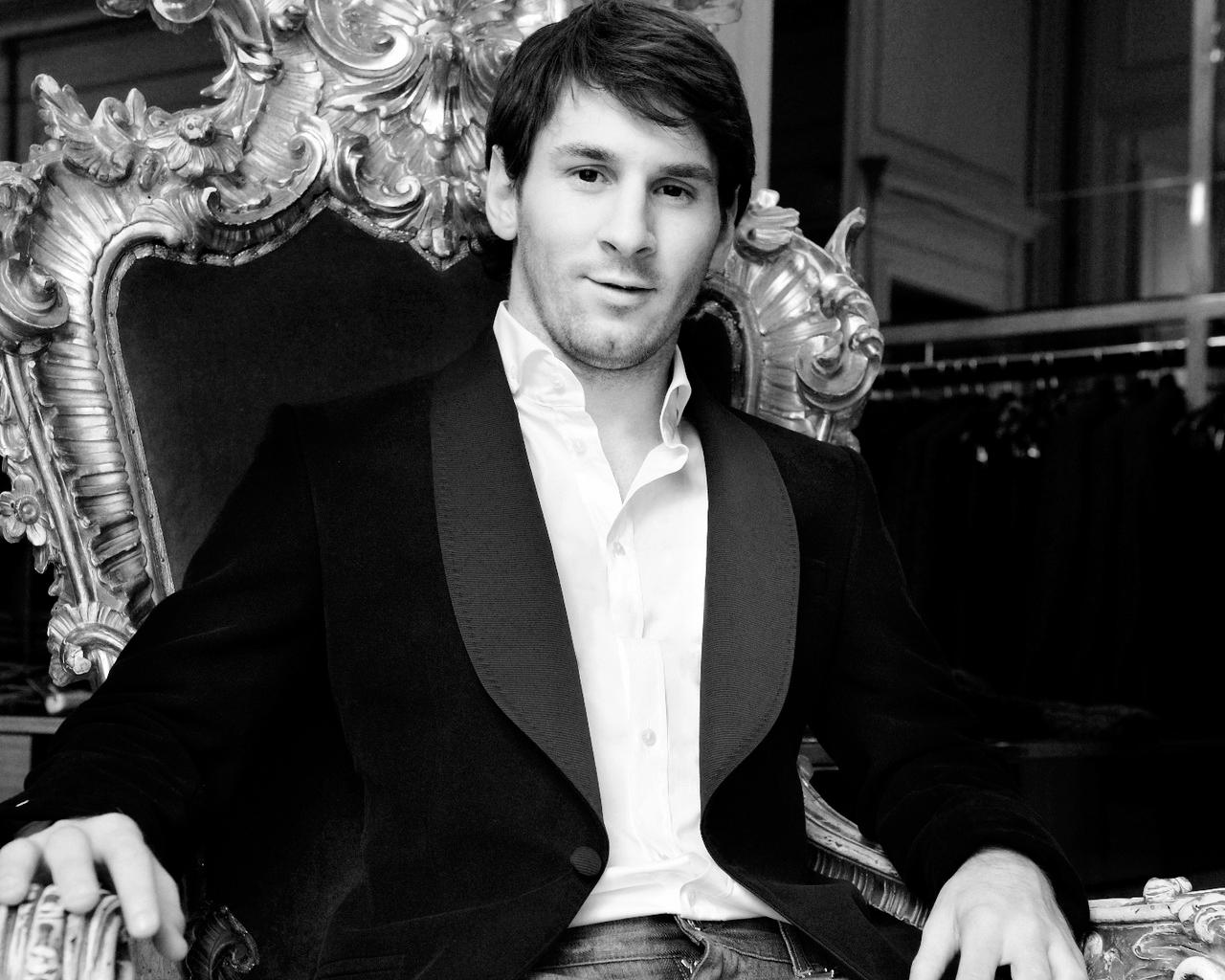 Argentine Soccer Football Star Lionel Messi…sexiest Man Of The Day Raannt