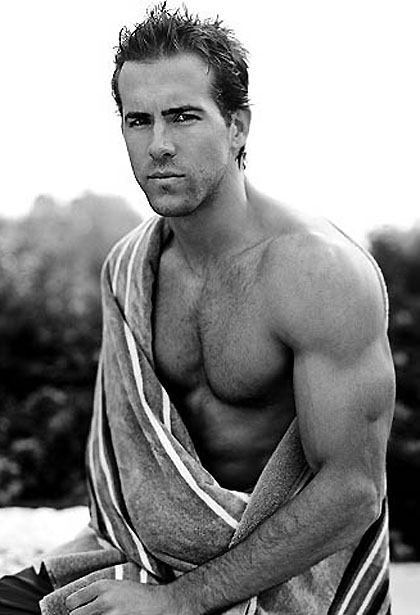 Ryan Reynoldssexiest Man Of The Day Raannt 