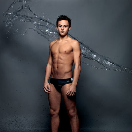 tom daley swimsuit sexy main_raannt