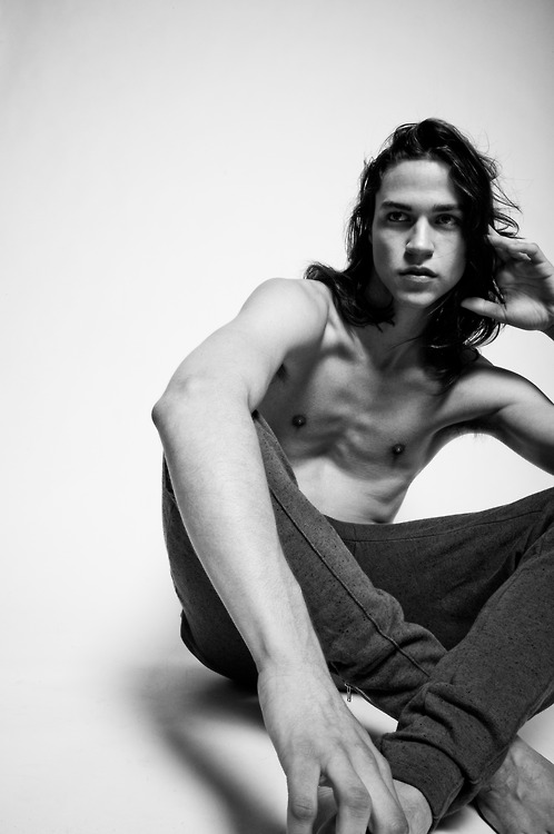 miles mcmillan 2_raannt