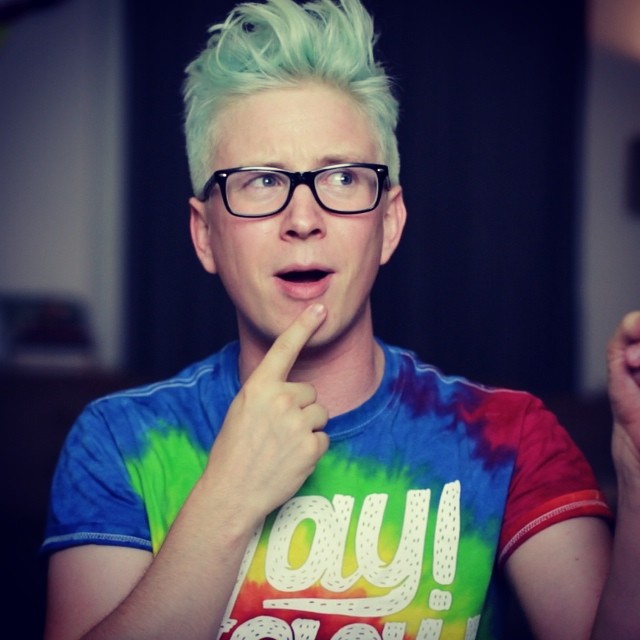 tyler oakley_raannt